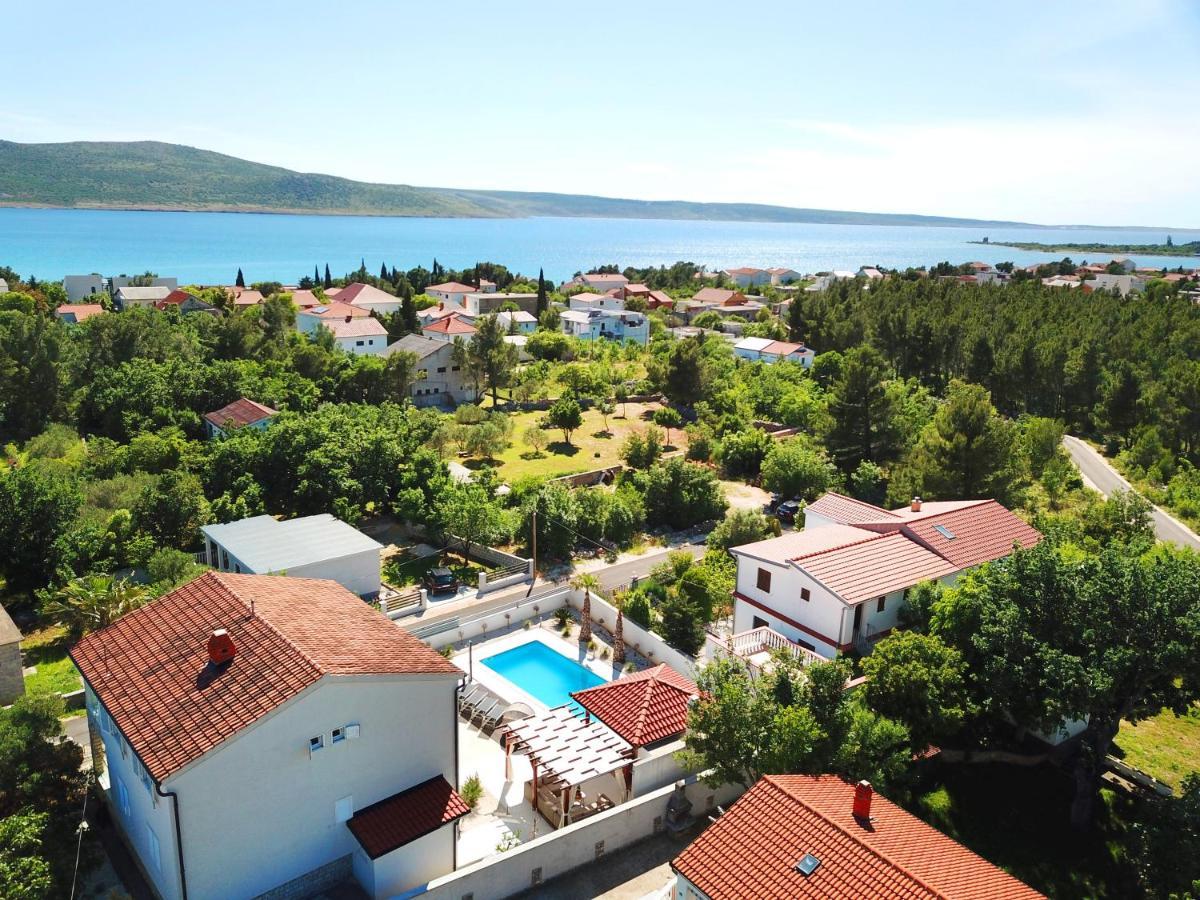Villa Golden Apple Seline Buitenkant foto